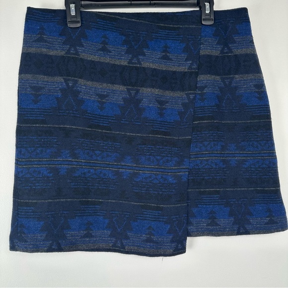 Dalia Collection Skirt Size 12 Blue Wool Blend Asymmetrical Aztec Western Rodeo - Picture 1 of 12